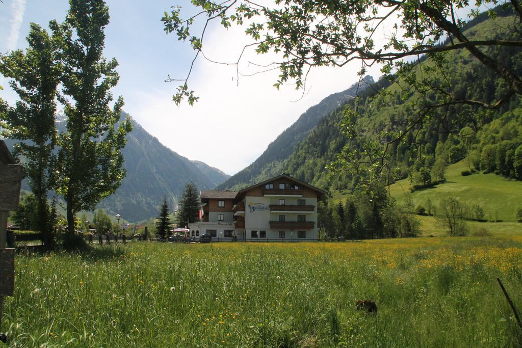 Hotel Wasserfall - Including Summercard Fusch an der Grossglocknerstrasse Екстериор снимка